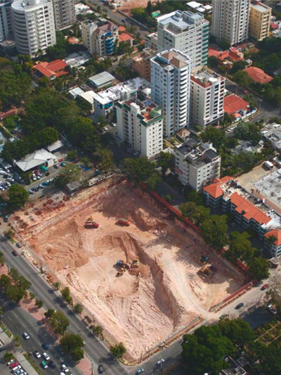 Construcción Blue Mall
